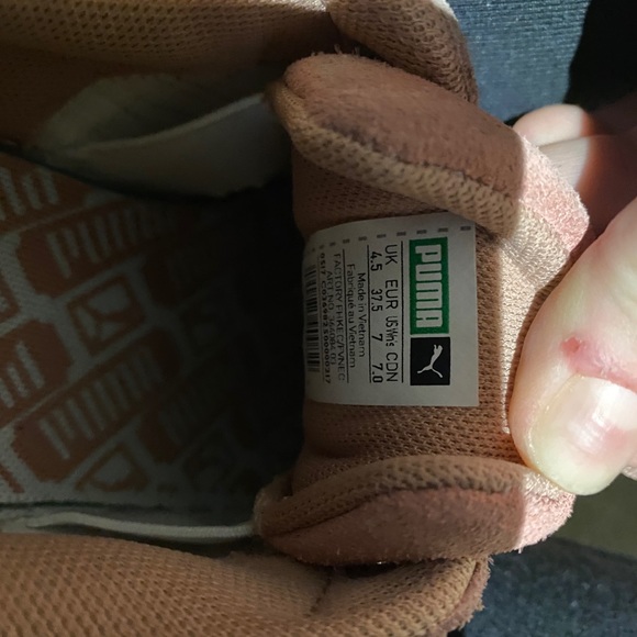 Puma sneakers - Picture 4 of 4